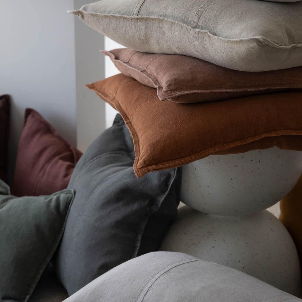 Luca® Linen Cushion - Nutmeg