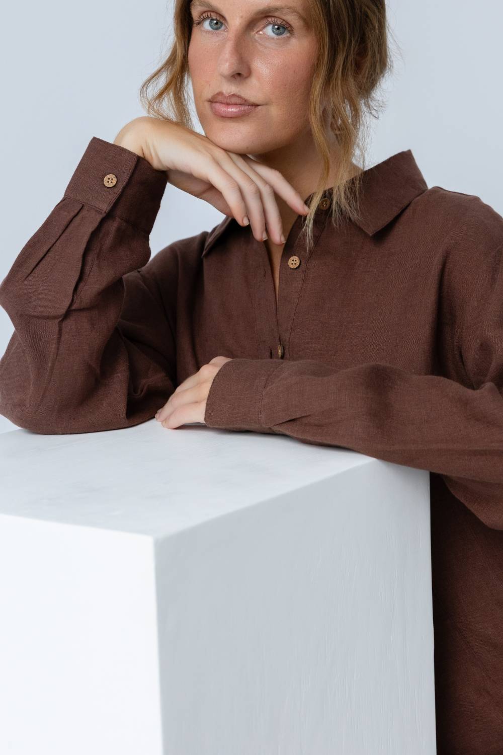 Copenhagen Linen Blouse - Chocolate