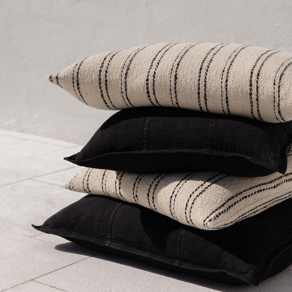 Alba Cushion - Black