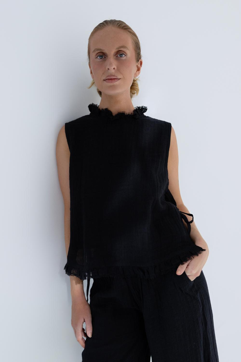 Nadia Linen Top - Black