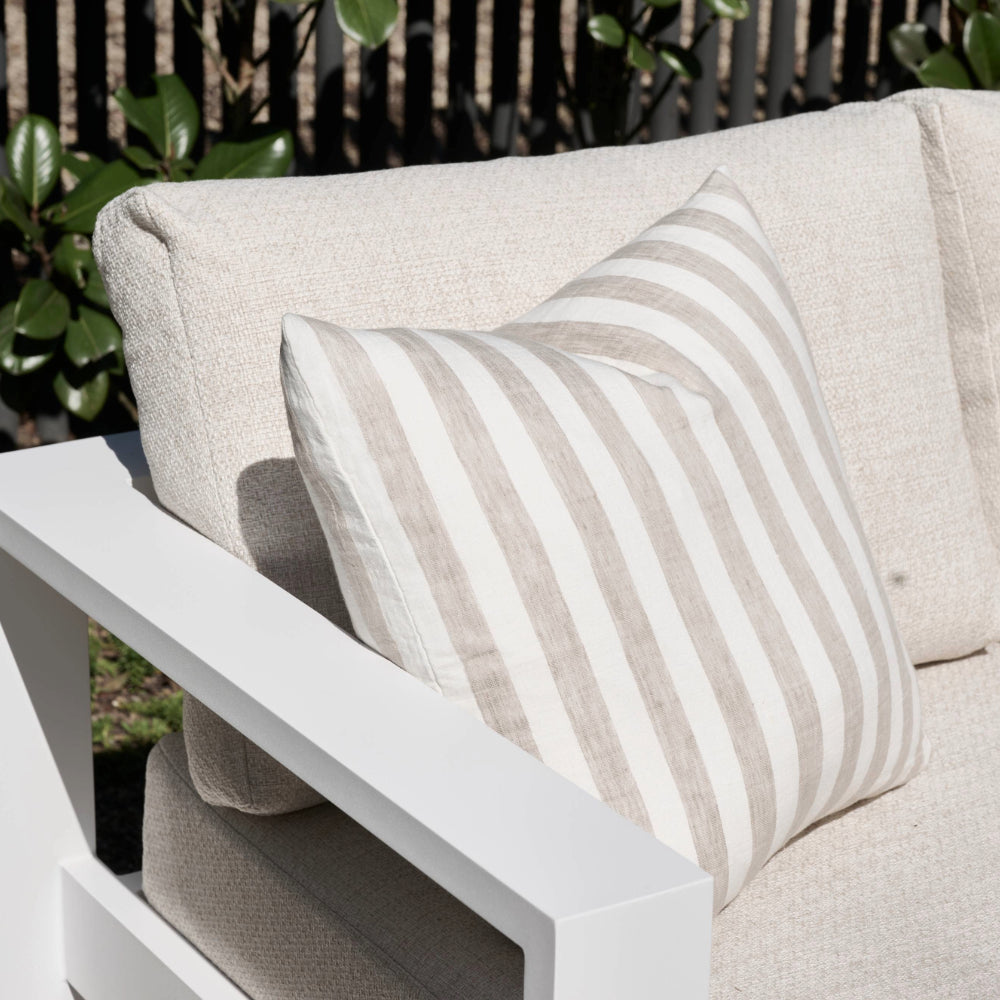 Santi Linen Outdoor Cushion - Off White/Natural Stripe