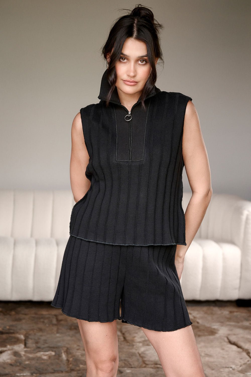 Eddi Vest - Black - Eadie Lifestyle