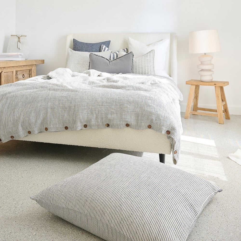 Marina Duvet - White w&