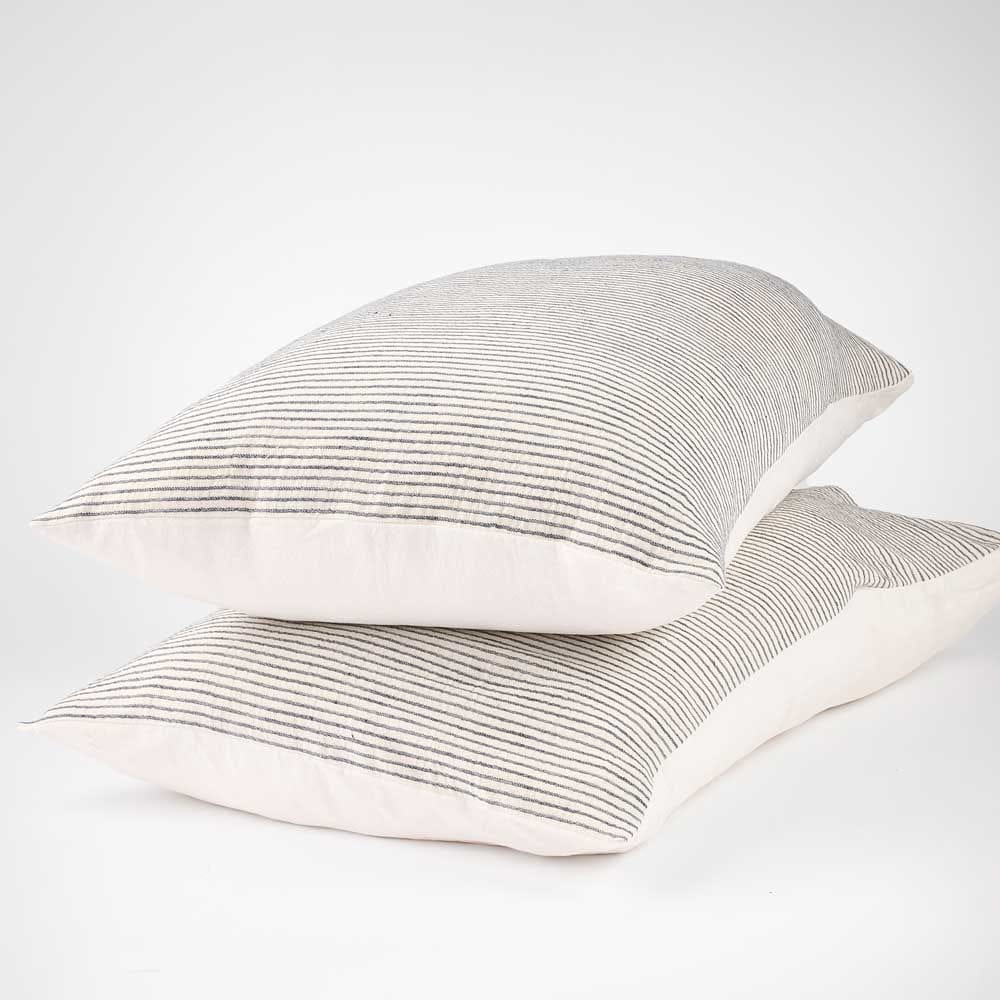 Marina Reversible Pillowcase Set - White w&