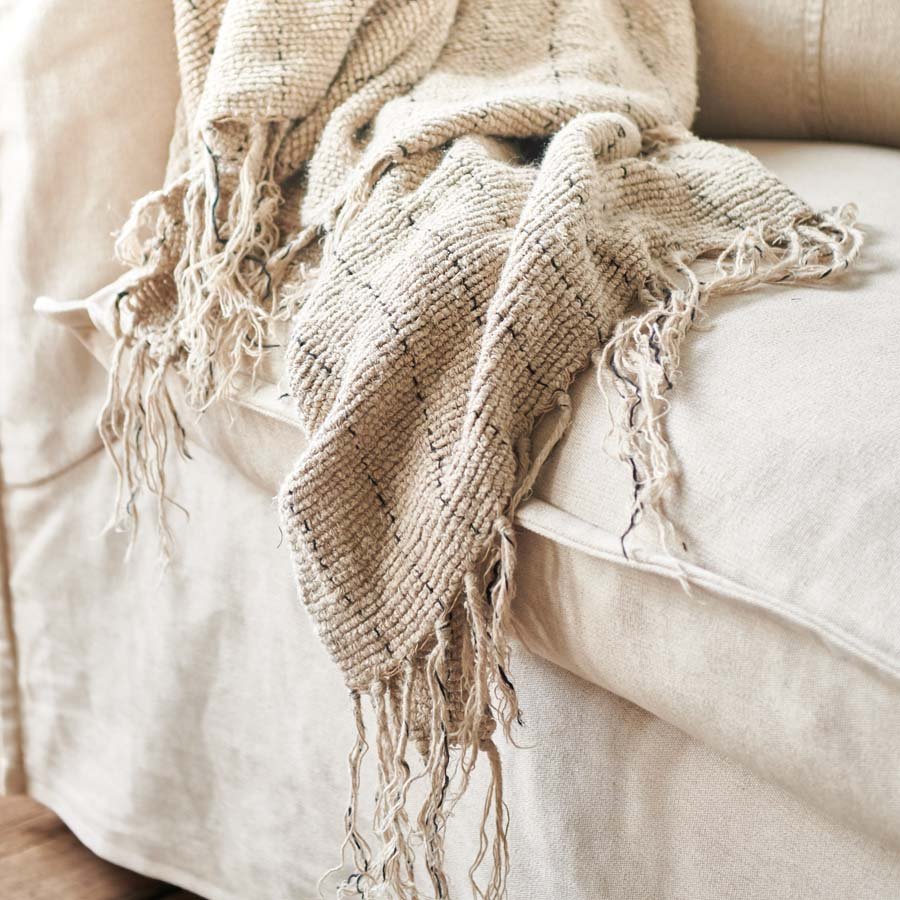 Mayla Linen Throw - Eadie Lifestyle