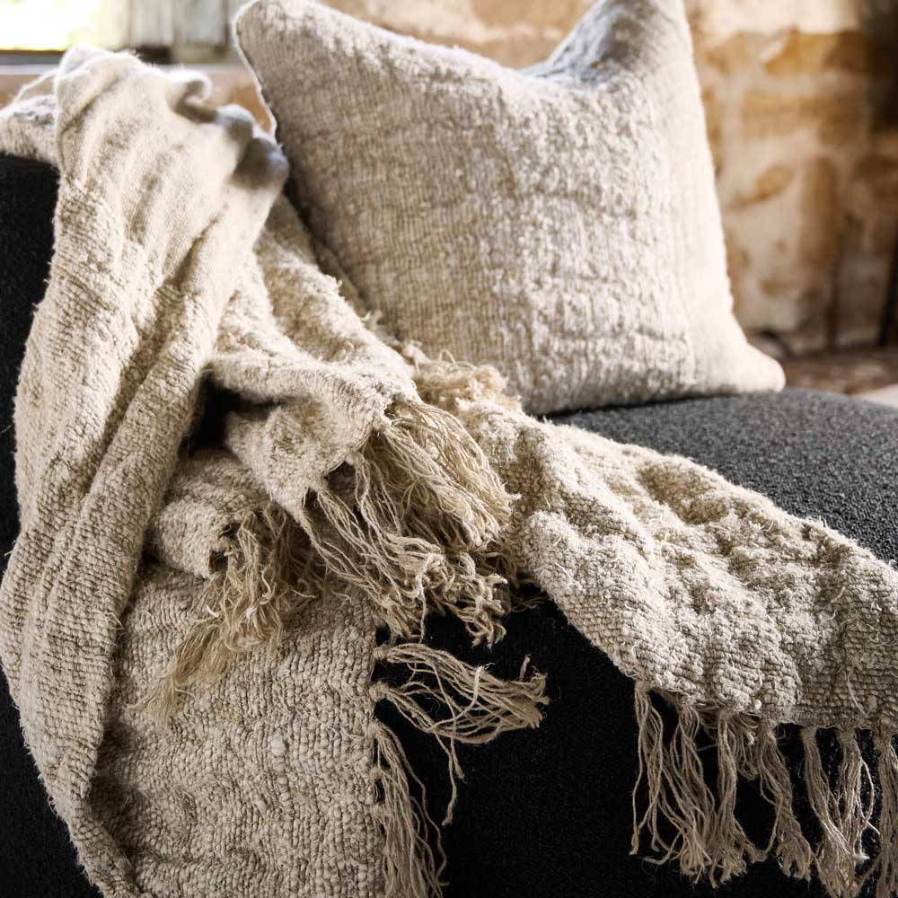 Raffine Linen Throw - Eadie Lifestyle