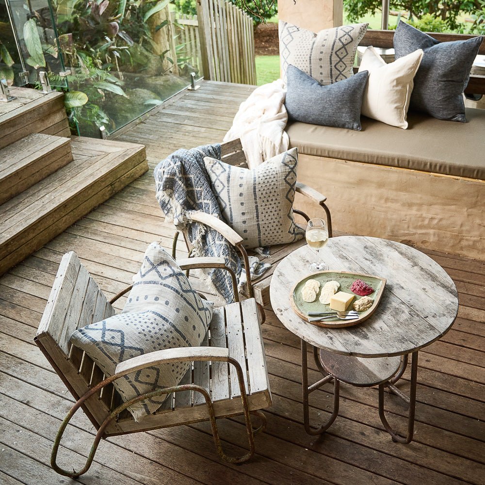 Senza Reversible Throw - Soft Ink/Navy - Eadie Lifestyle