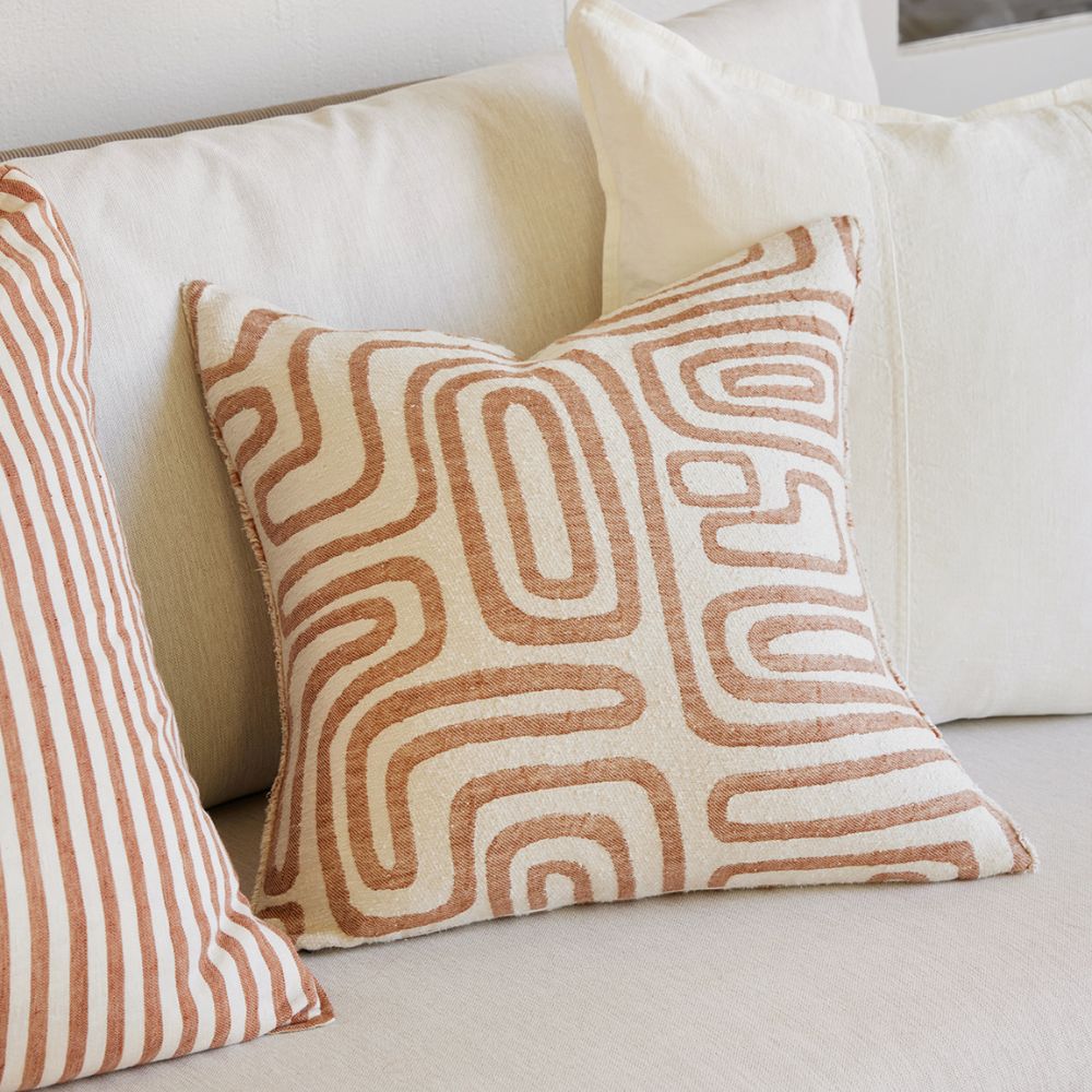 Wanderer Alfresco Outdoor Cushion - White/Nutmeg