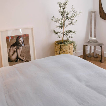 French Linen Duvet Cover w/ Button Closure - Soft Blue