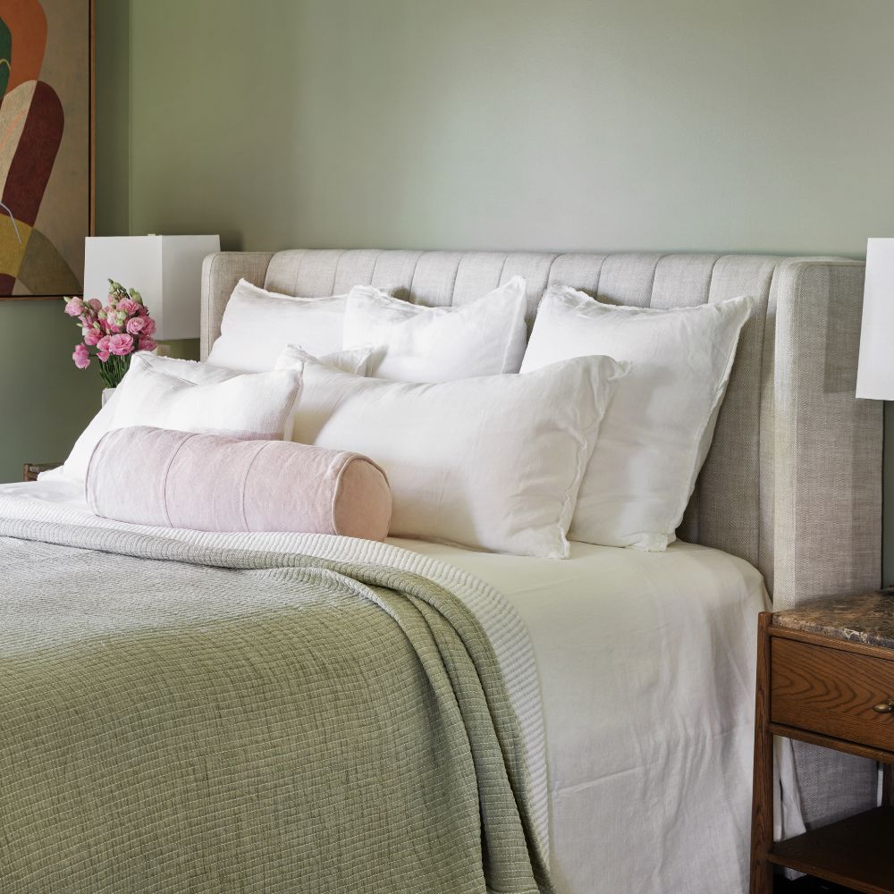 Luca Linen Bolster - Soft Lilac