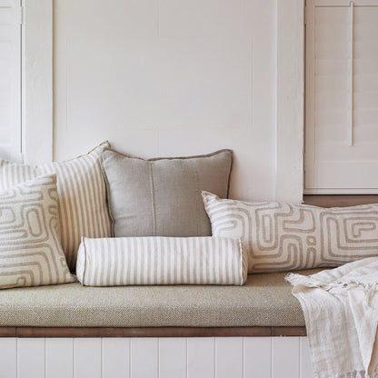 Wander Long Lumbar - White/Natural