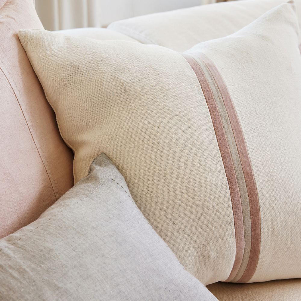 Ribbon Cushion - White/Lilac/Putty
