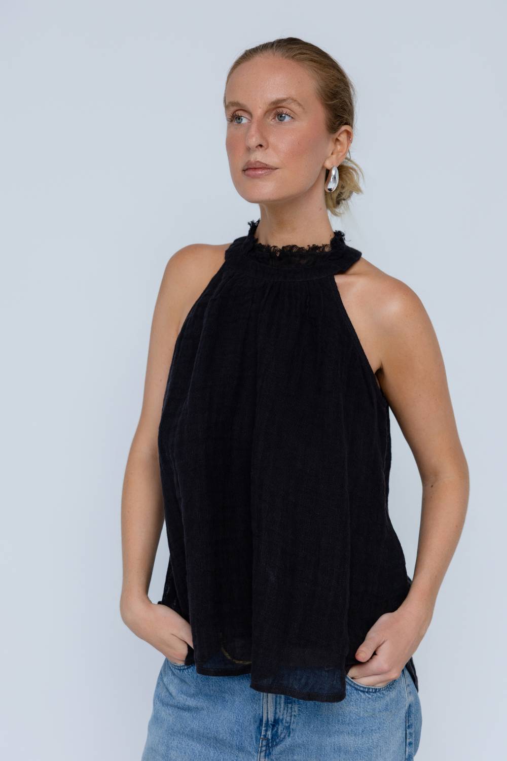 Ava Linen Top - Black