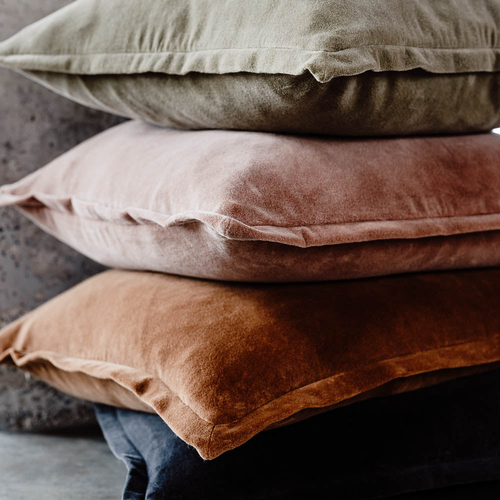 Evelyn Velvet Cushion - Clay