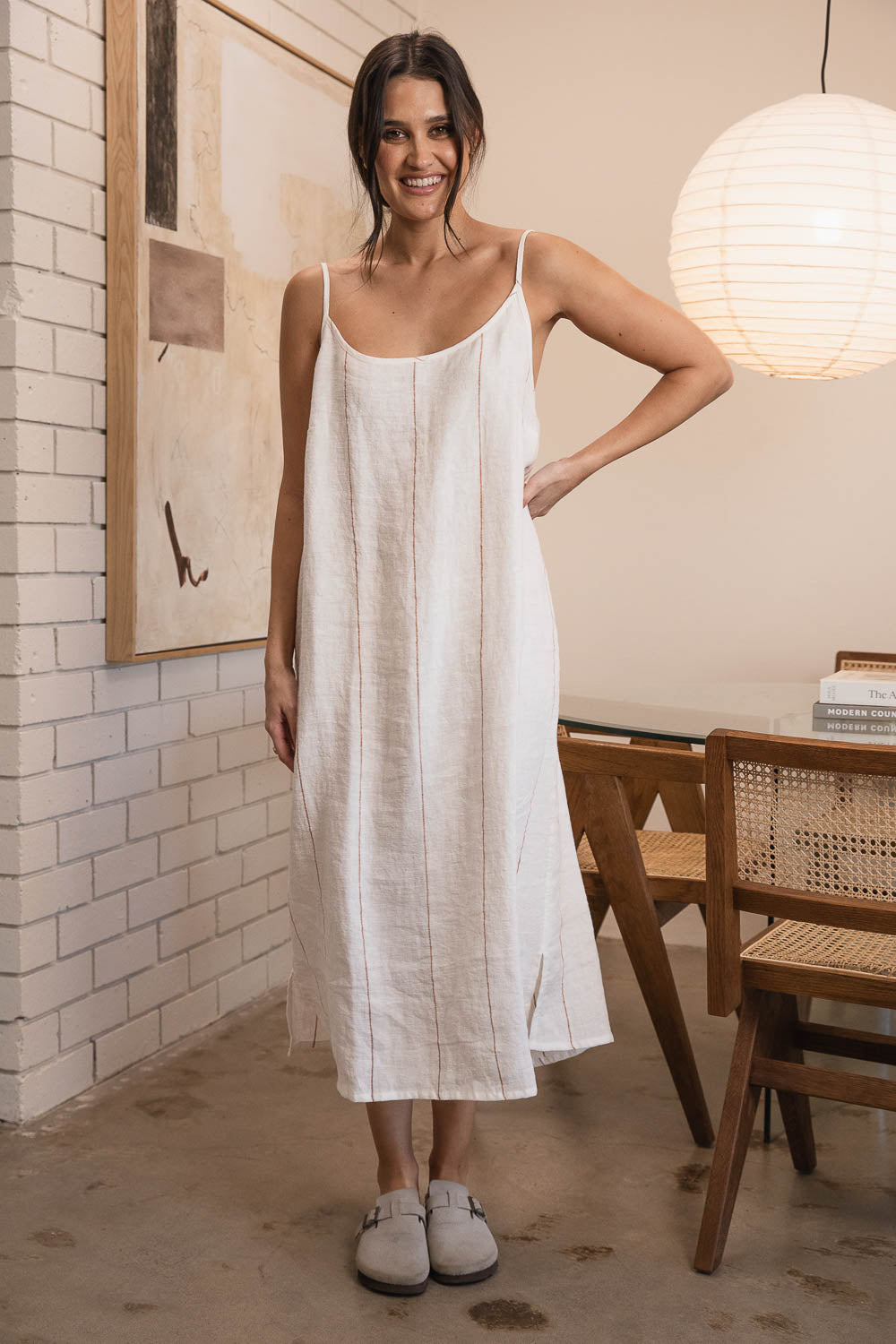 Carter Fundamental Linen Midi - Off White w&