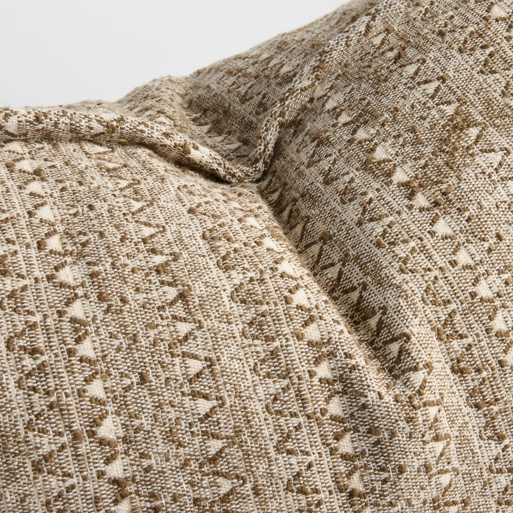 Lowan Cushion - Natural/Chocolate