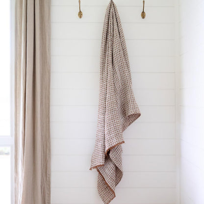 Noah Throw - Nutmeg/Off White