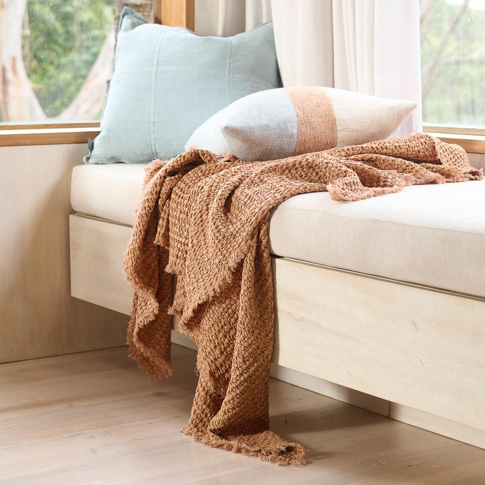 Element Throw - Ochre