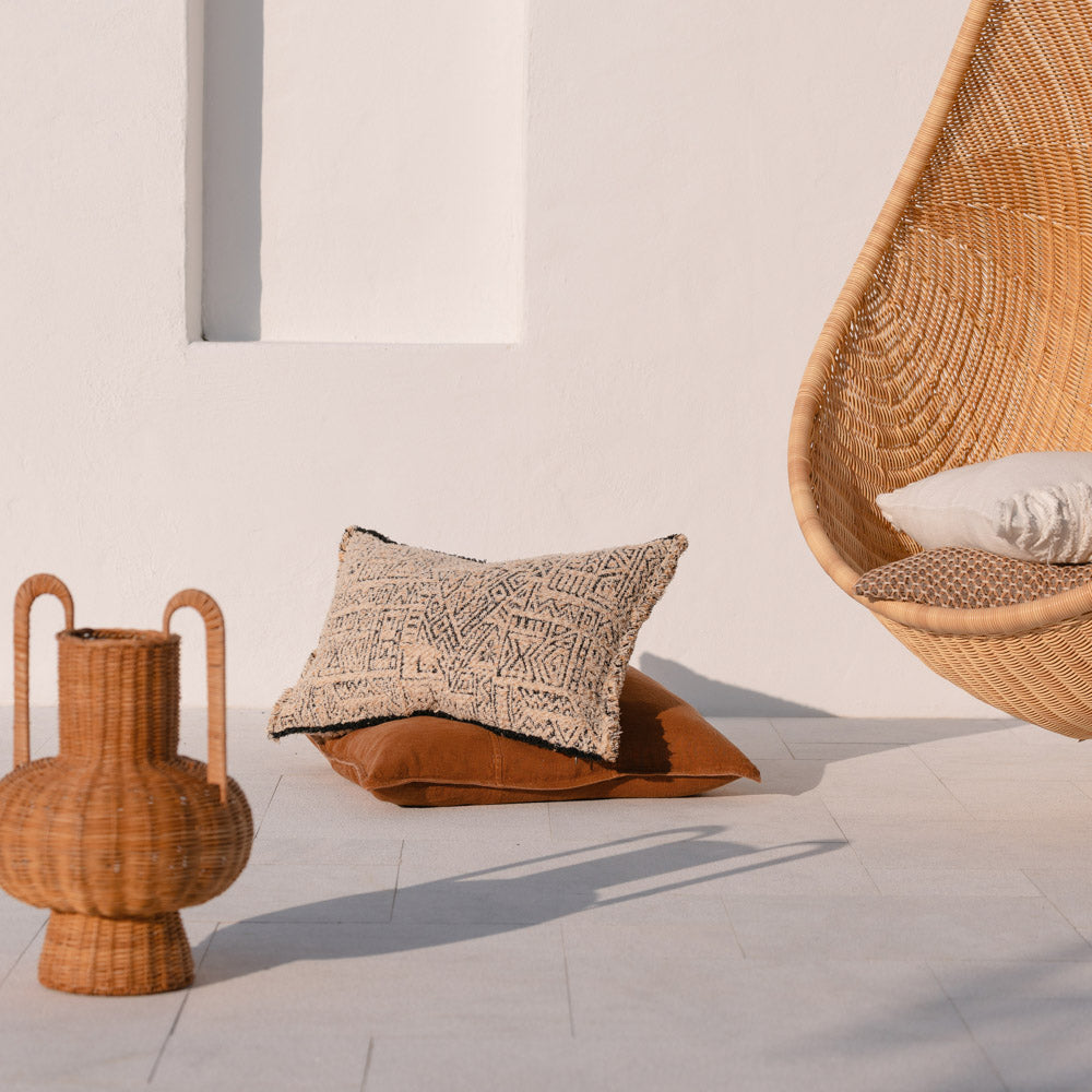 Cariz Cushion