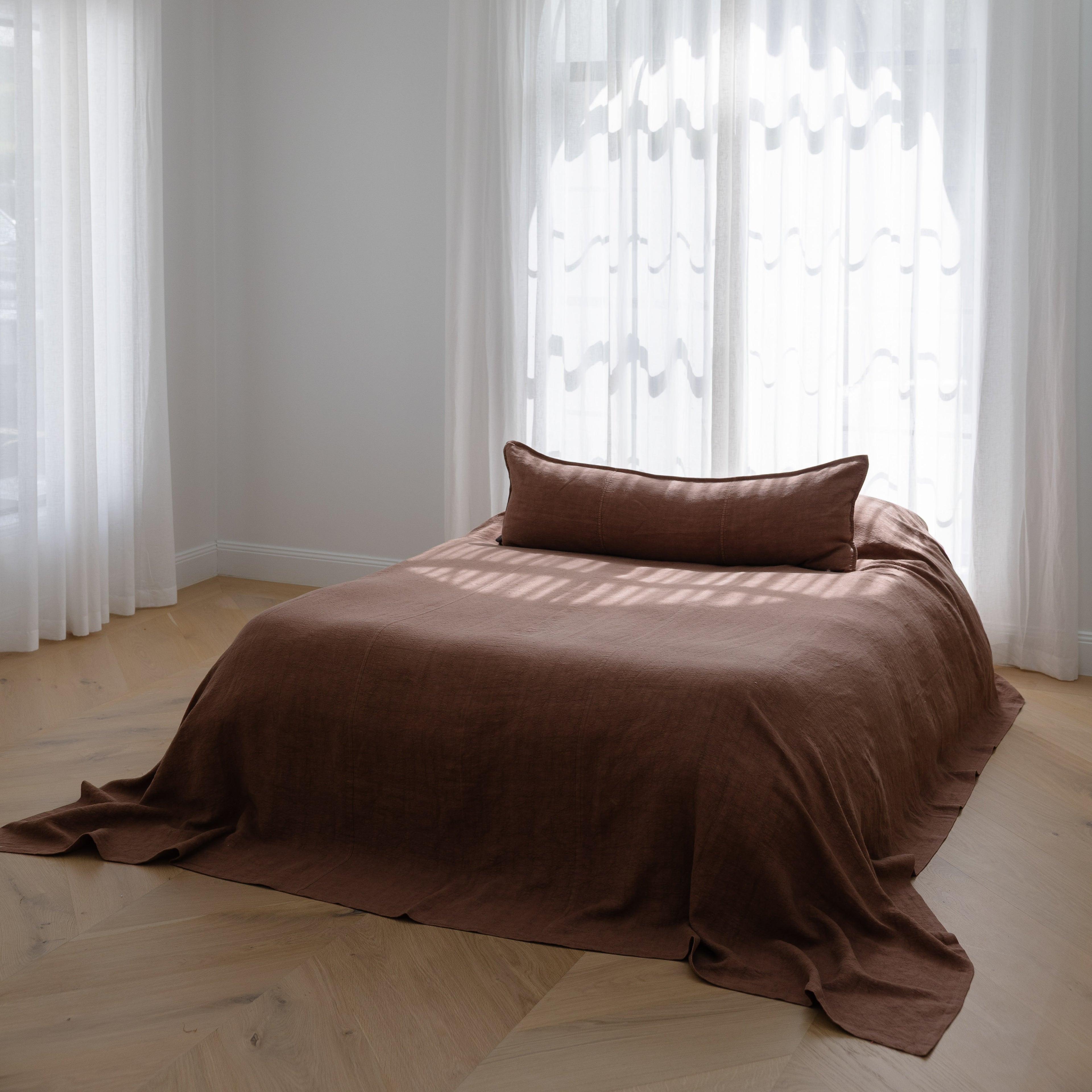 Luca Linen Bed Cover - Clay