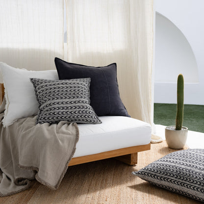 Marelo Cushion