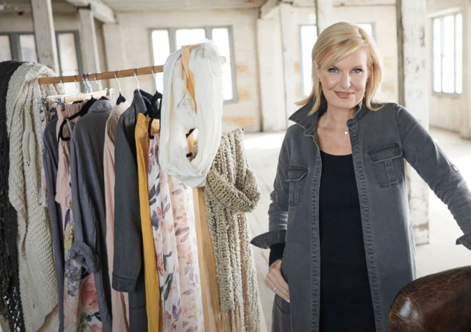 Lifestyle online 2025 shopping for clothes