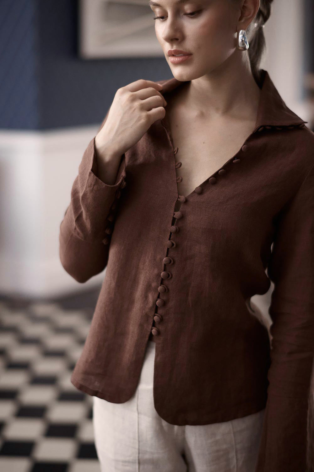 Alexa Linen Blouse - Chocolate