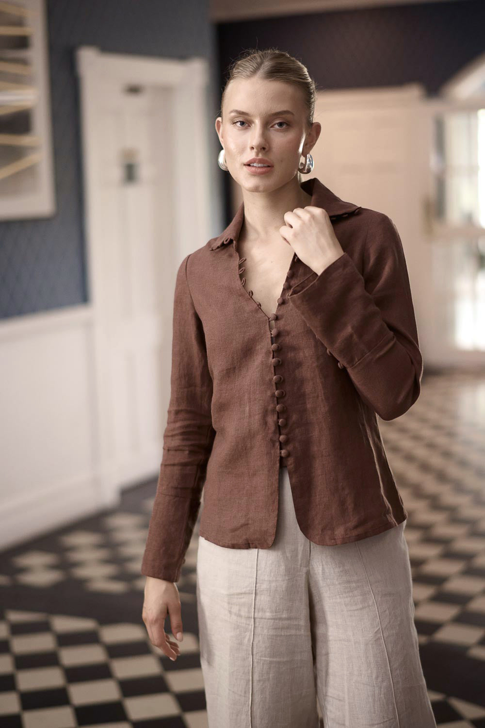 Alexa Linen Blouse - Chocolate