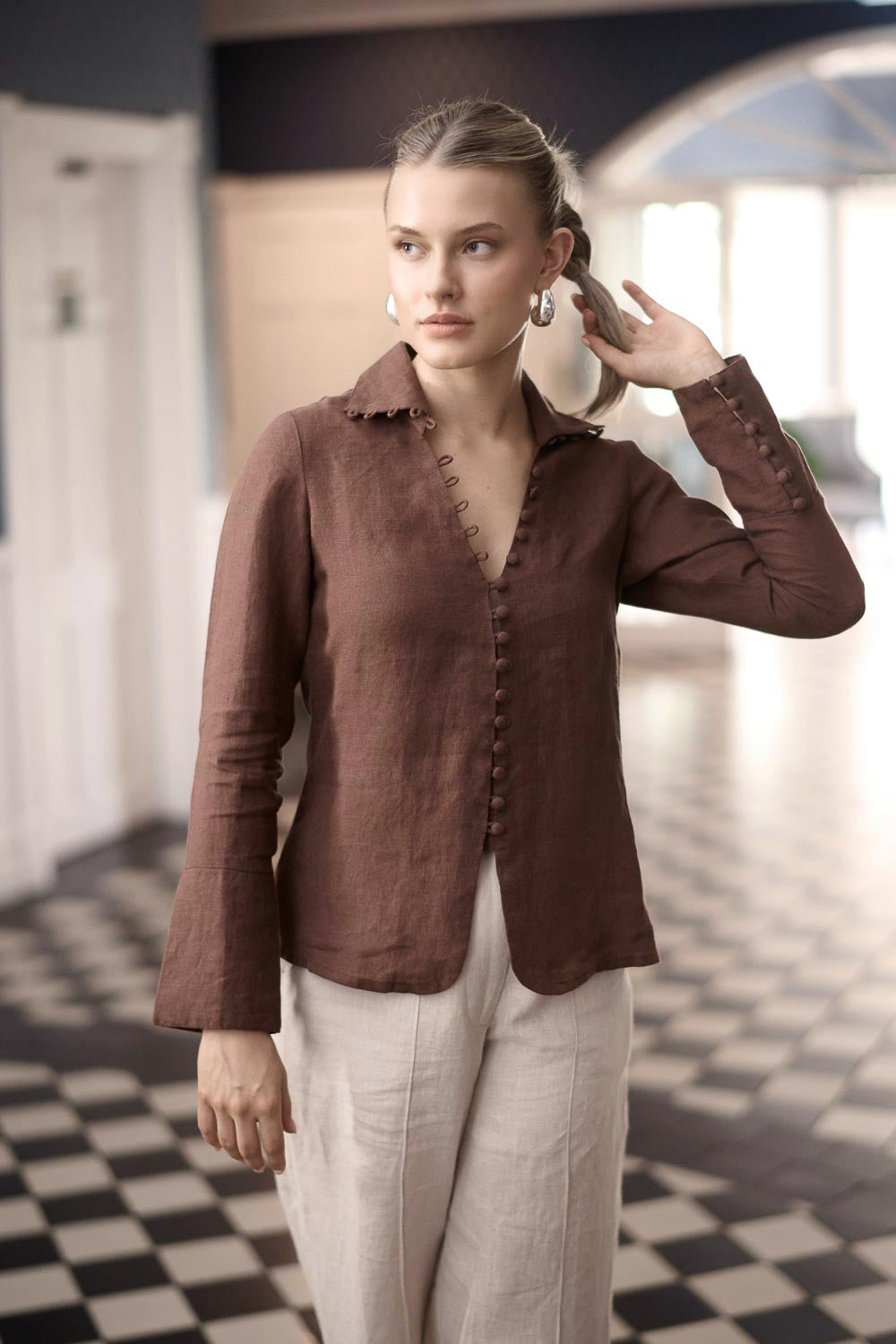 Alexa Linen Blouse - Chocolate