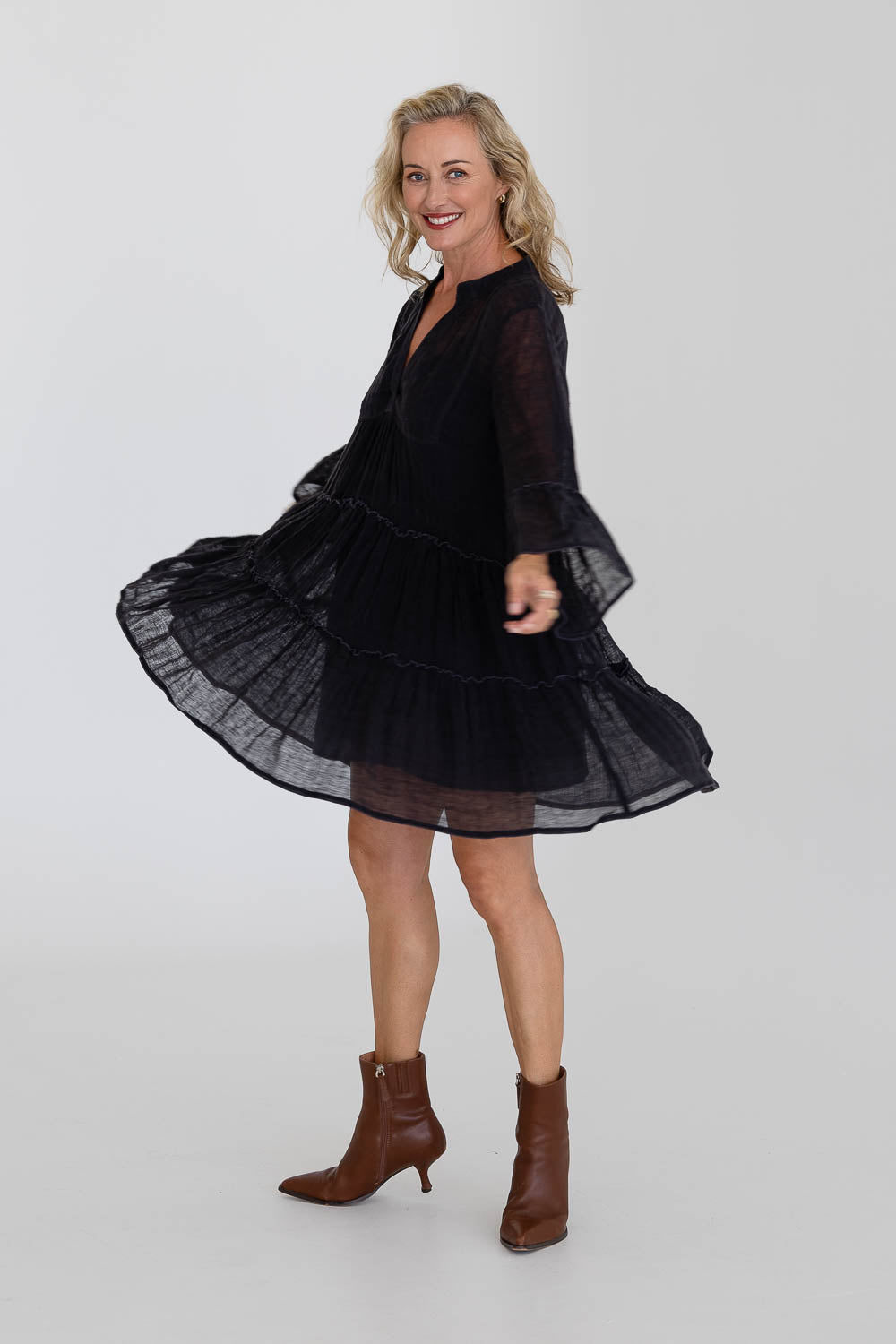 Como Linen Dress - Midnight