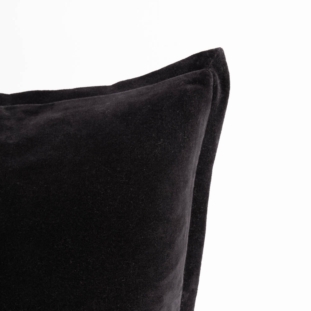 Evelyn Velvet Long Lumbar- Black