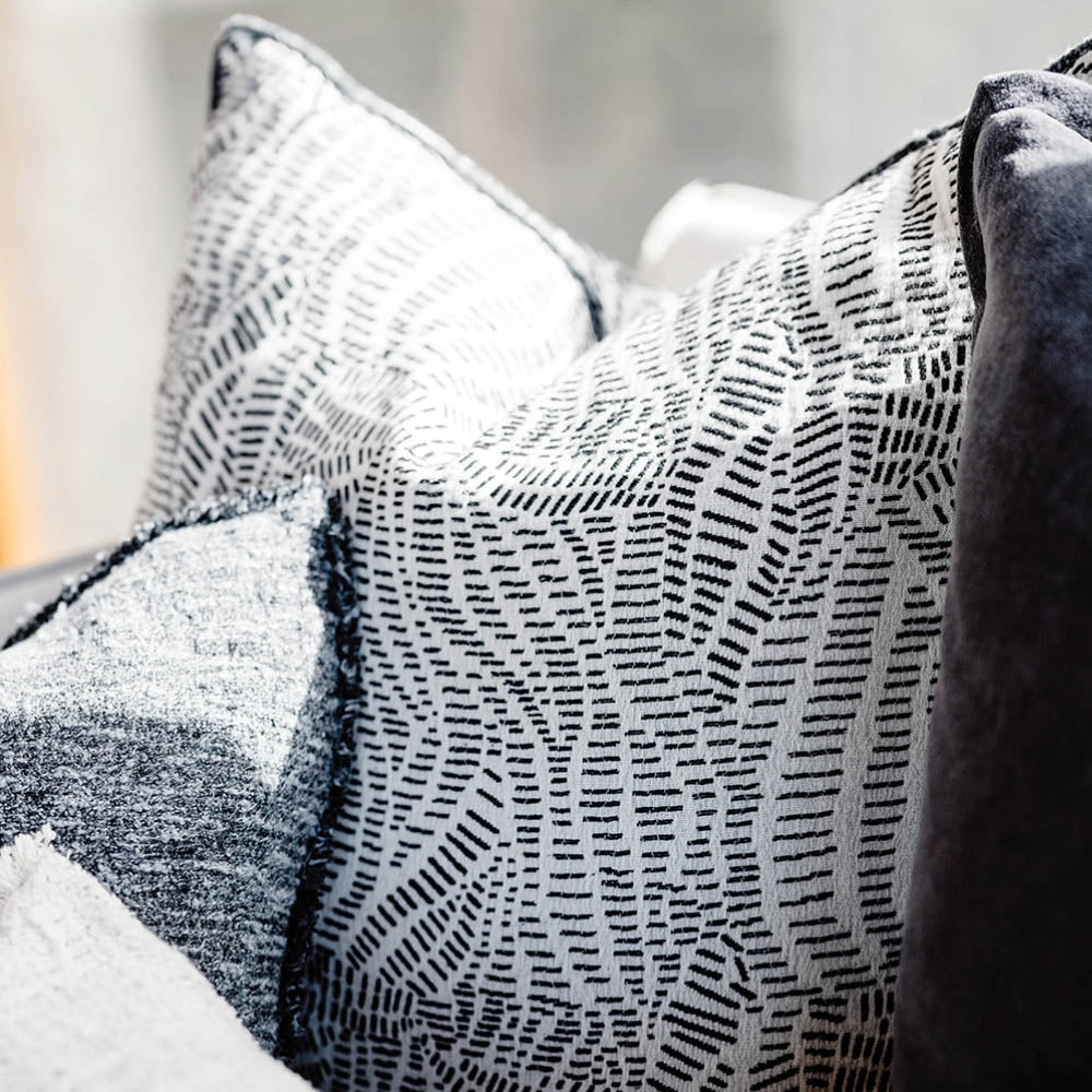 Hana Cushion
