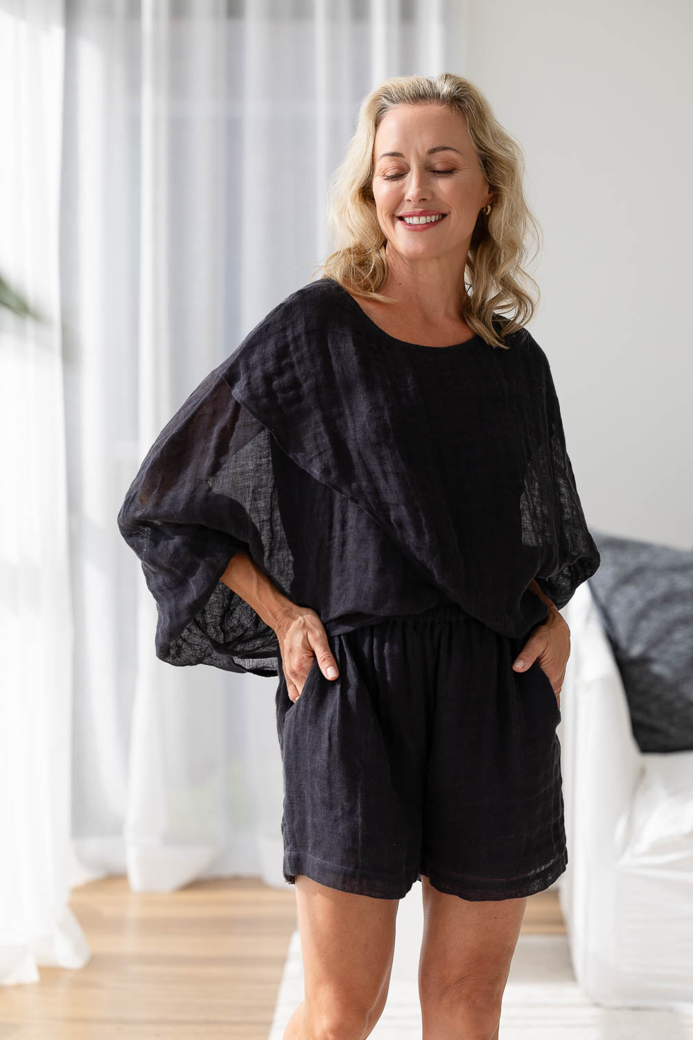 Tallows Linen Shorts - Midnight