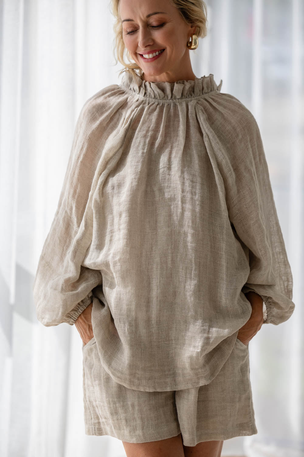 Lulu Reversible Linen Top - Natural