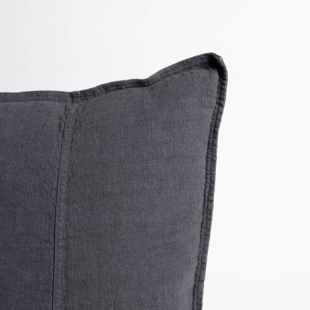 Luca® Linen Long Lumbar - Midnight