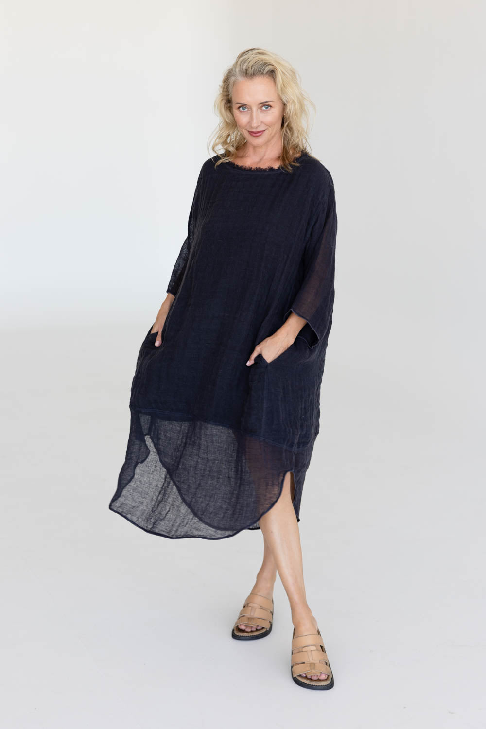 Luxe Malle Linen Dress - Midnight