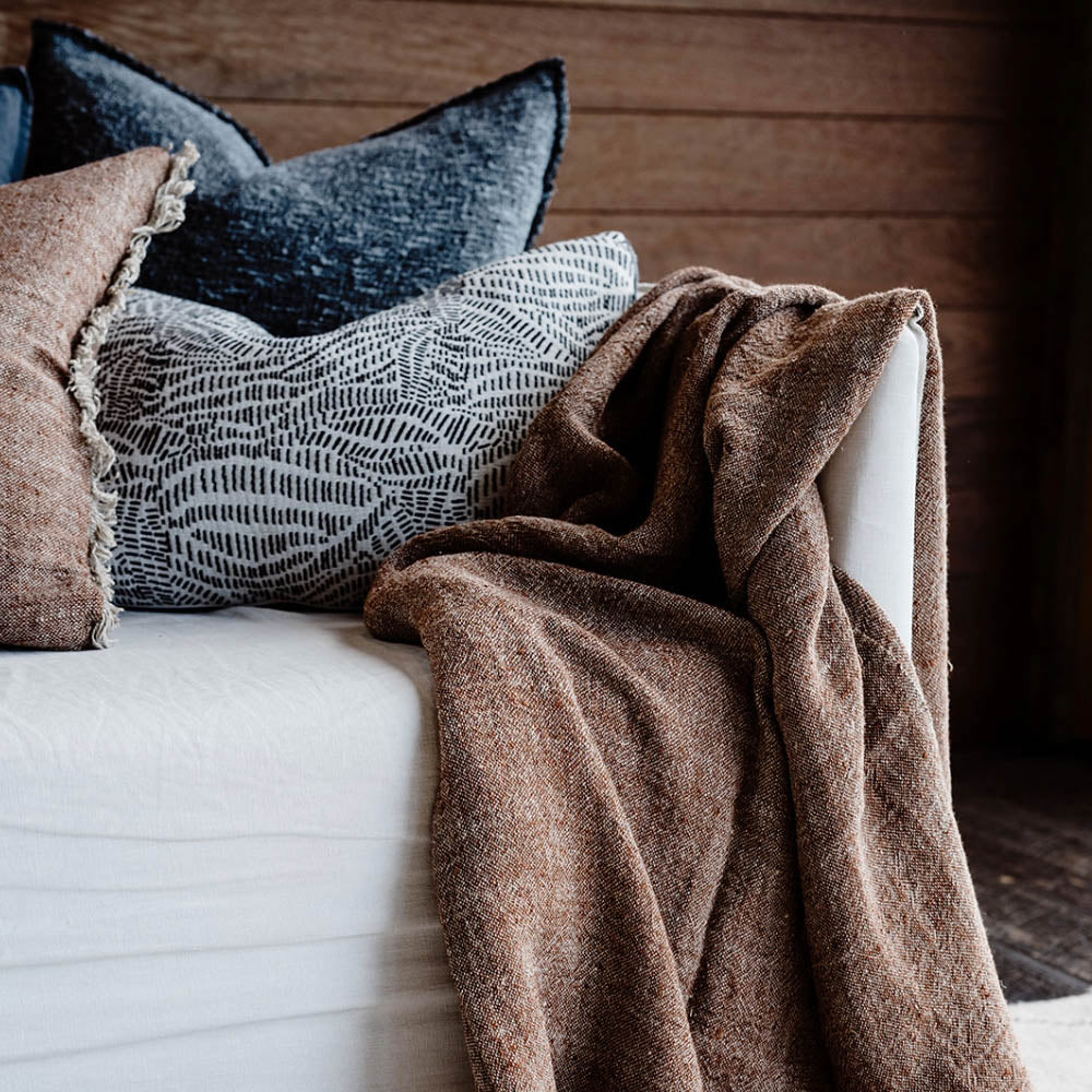Tabako Linen Throw