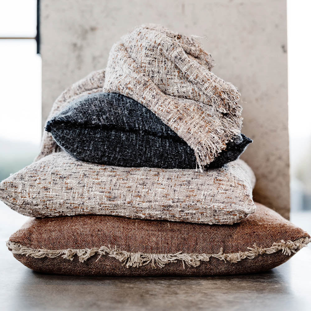 Ritchi Cushion