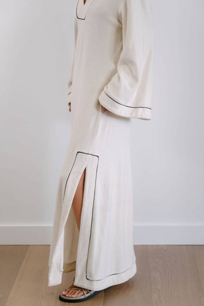 Empire State-Ment Kaftan - White with Black Piping