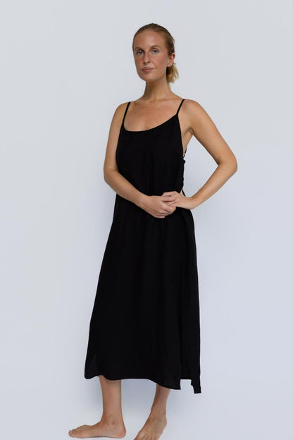 Fundamental Linen Midi - Black