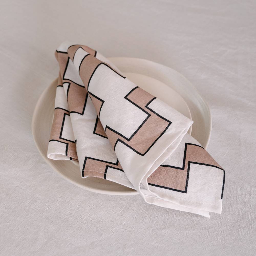 Astor Napkin Set of 4 - Ivory/Natural