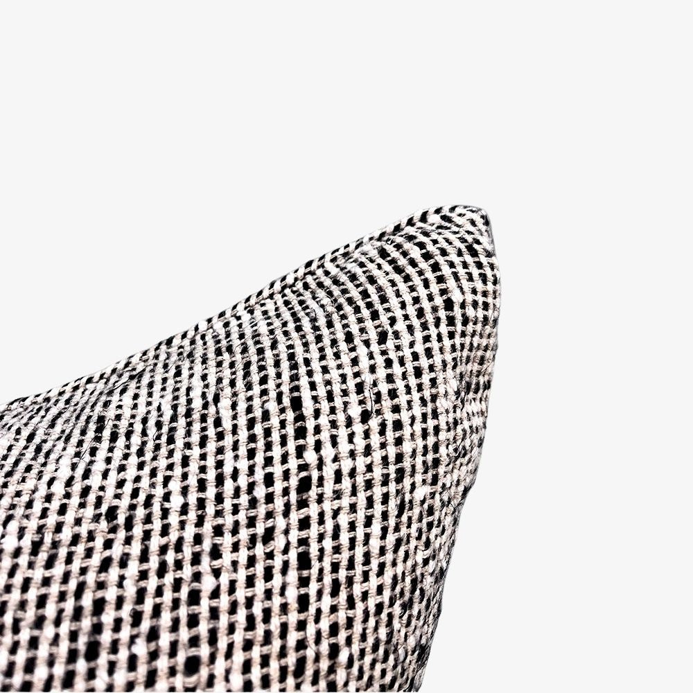 Verdure Linen Cushion - Natural/Black
