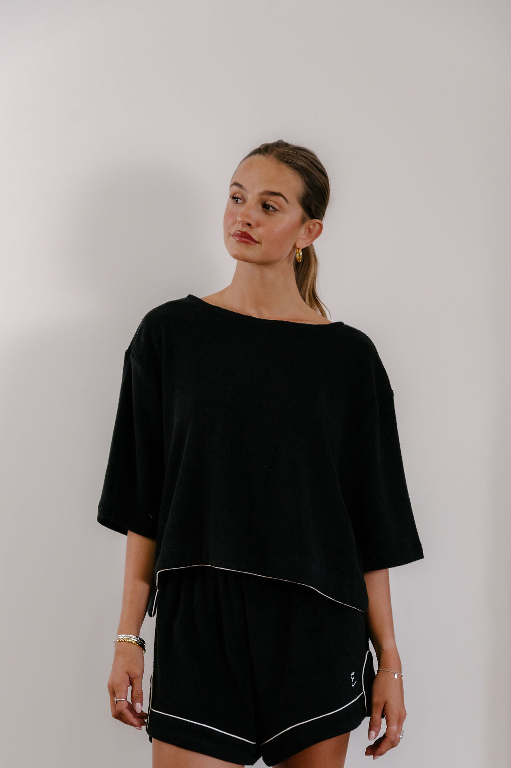 Empire Stepped Tee - Black with White Piping