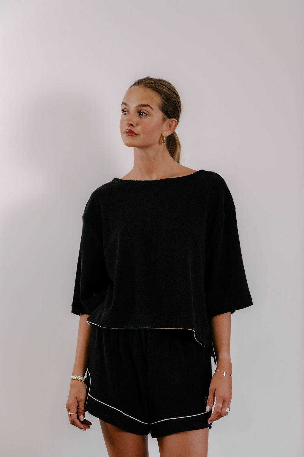 Empire Stepped Tee - Black with White Piping