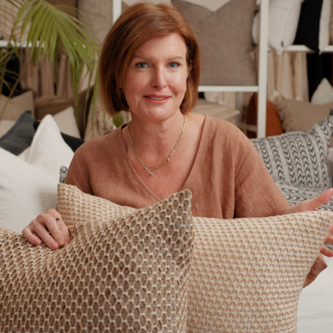 Arenza Cushion