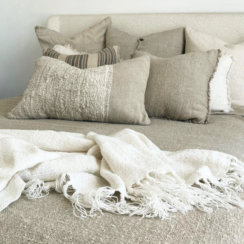 Bedouin Oversized Linen Throw - Ivory - Eadie Lifestyle