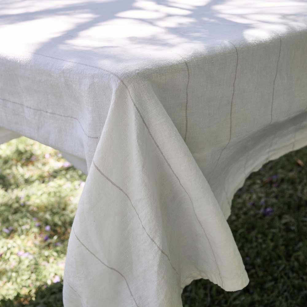 Carter Linen Tablecloth - White w&