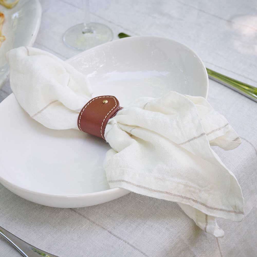 French Linen Carter Napkin Set - White w&