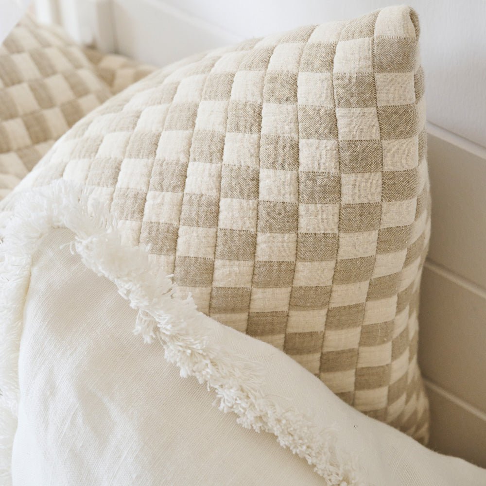 Gambit Cushion - White/Natural - Eadie Lifestyle