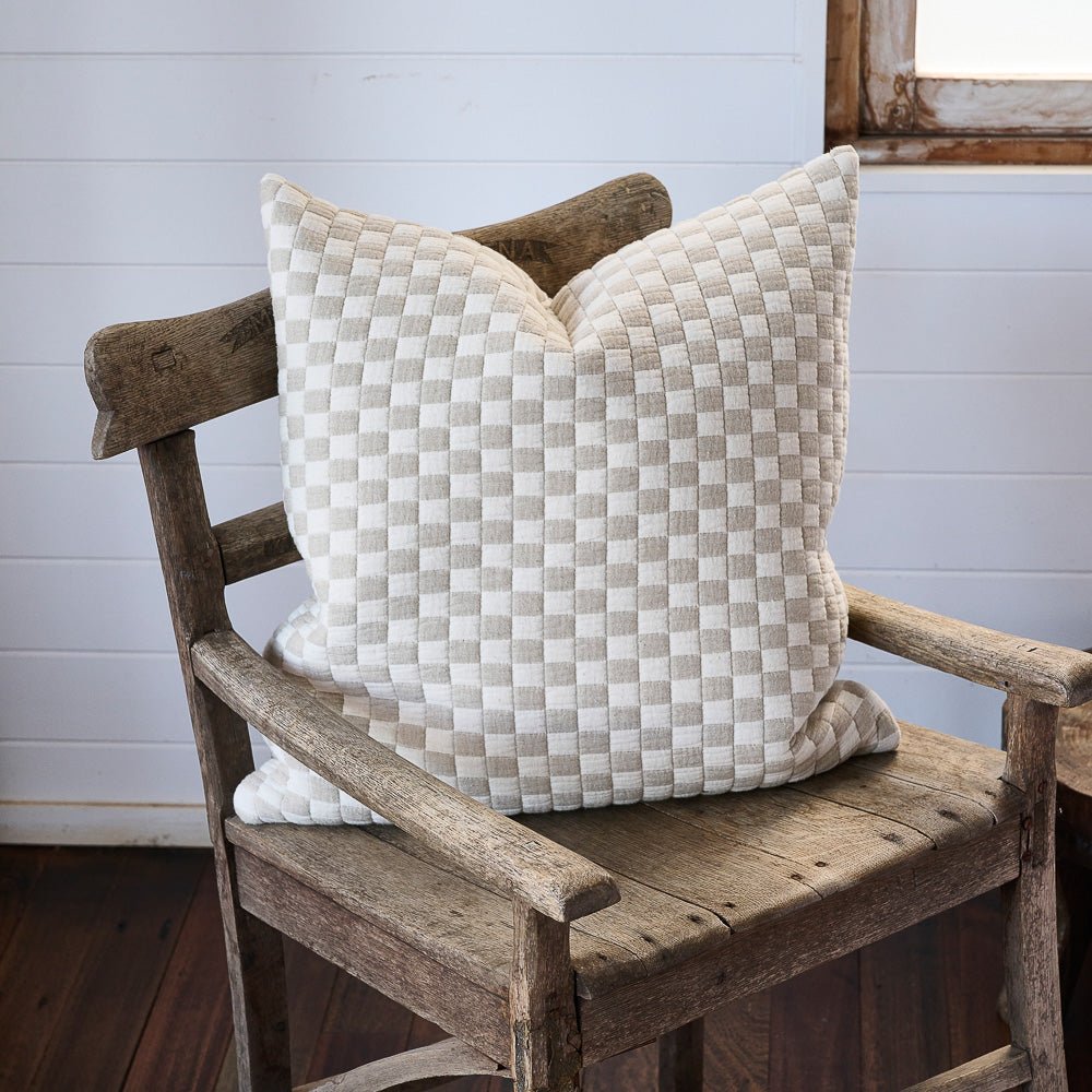 Gambit Cushion - White/Natural - Eadie Lifestyle